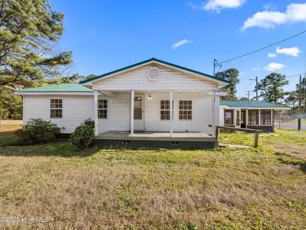 3537 S Nc 11 Highway, Wallace, NC 28466