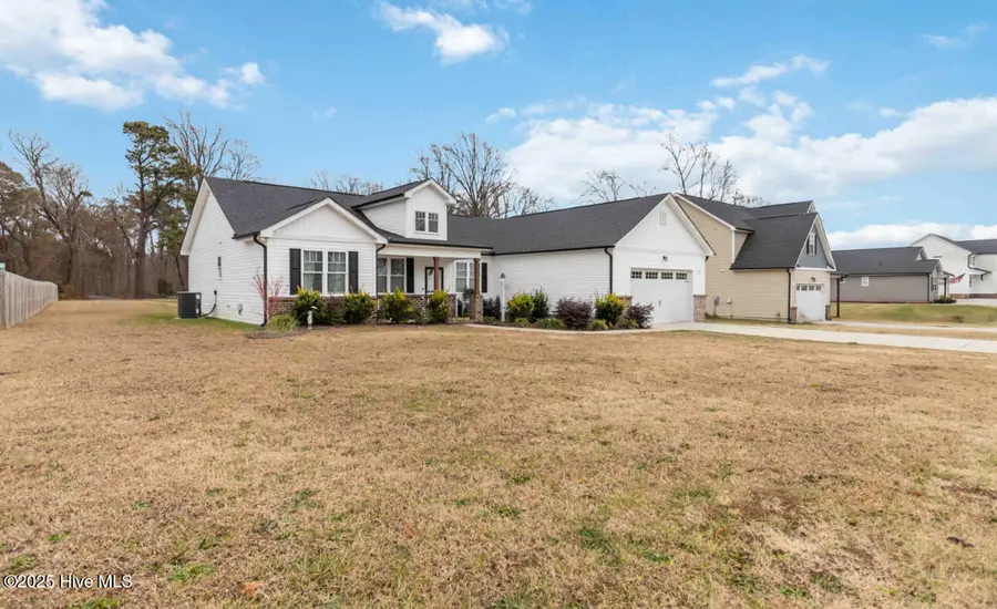 9735 Chapman Road, Bailey, NC 27807 - Image #2