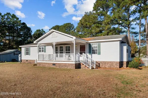 42 Low Tide Lane, Bath, NC 27808