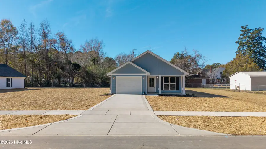 302 S West Street, Roseboro, NC 28382 - Image #3