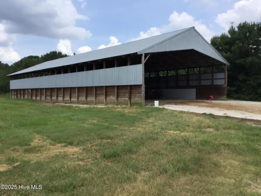 Address Withheld By Seller, Bladenboro, NC 28320 - Image #2