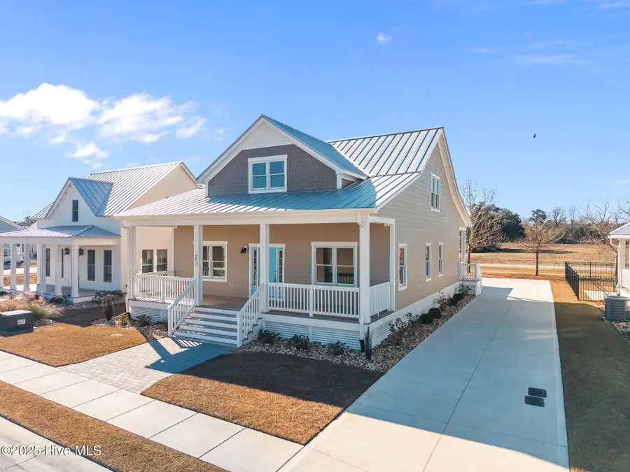 203 Villagers Way, Swansboro, NC 28584 - Image #2