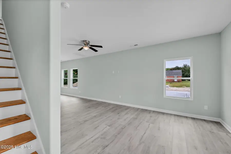 423 Elcinoca Drive, Elizabeth City, NC 27909 - Image #3