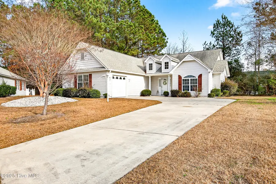 404 Jasmine N, Swansboro, NC 28584 - Image #2