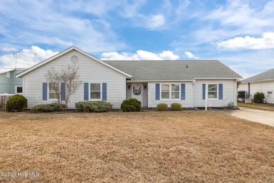 115 Bowen Street, Atlantic Beach, NC 28512 - Image #2