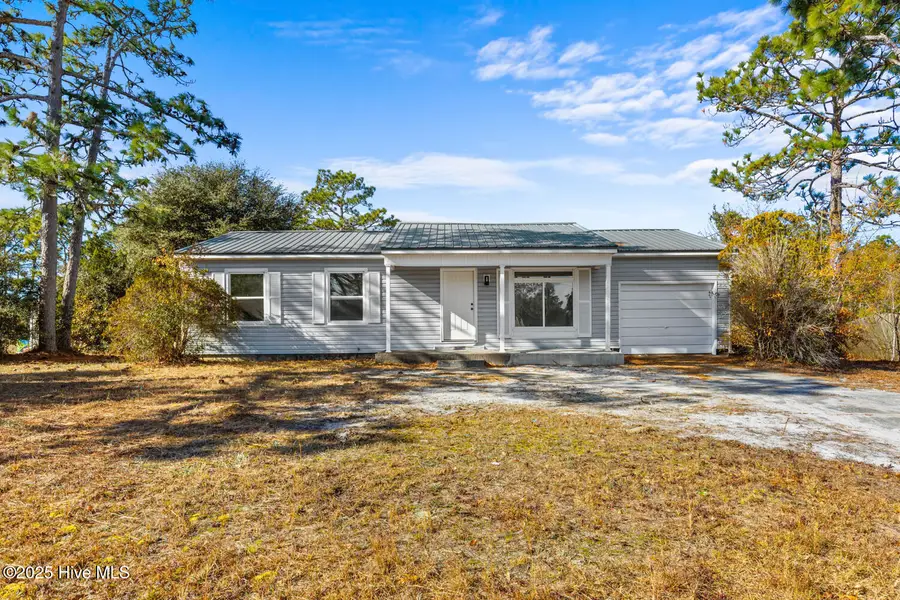 81 Crown Point Road, Hubert, NC 28539 - #2