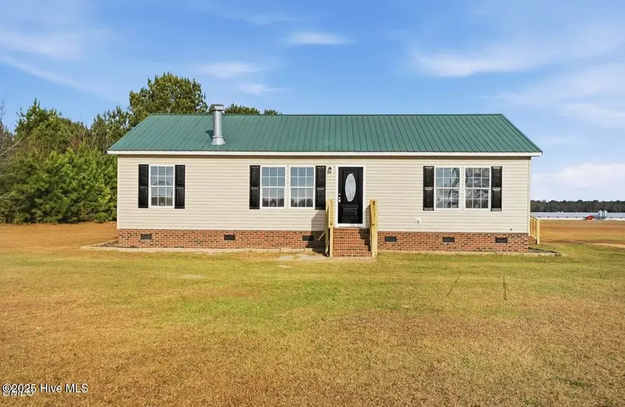 762 Share Cake Road, Clinton, NC 28328 - Image #2