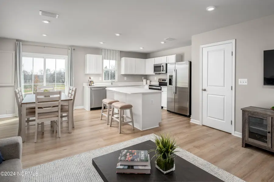 2054 Lewis Creek Circle Ne, Winnabow, NC 28479 - Image #3