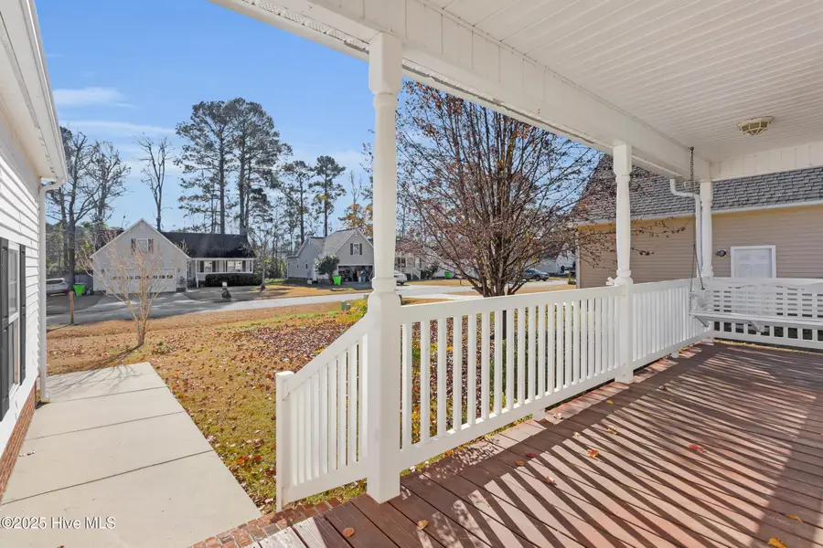 119 Leonard Drive, New Bern, NC 28560 - Image #2