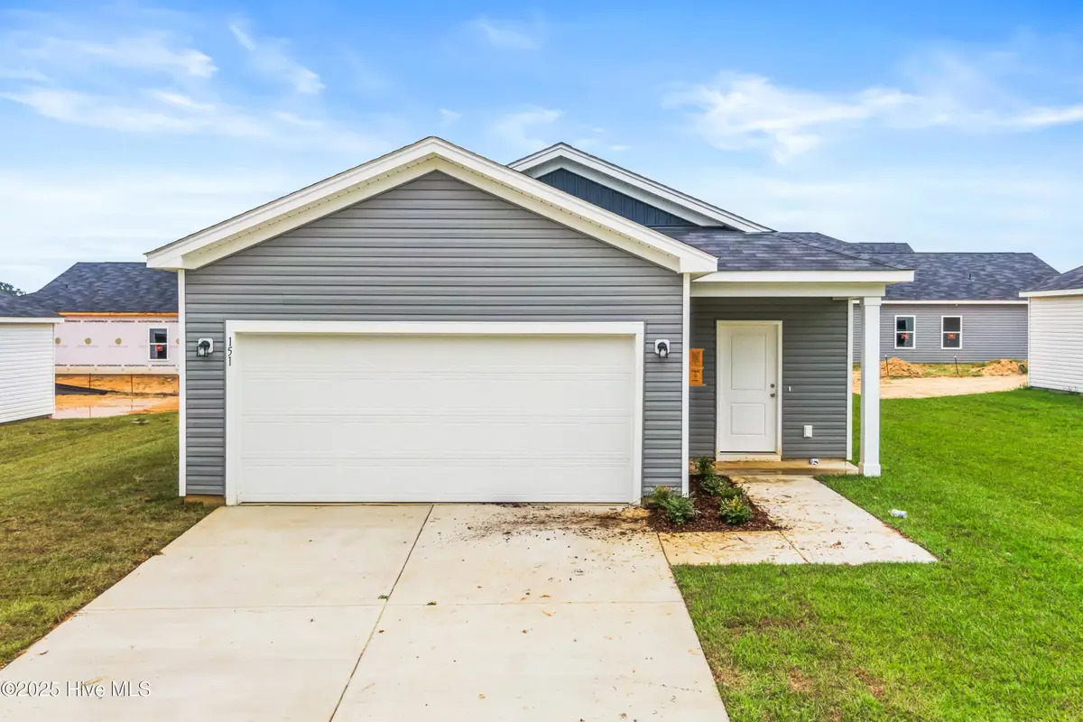 628 S Squires Run Lane, Richlands, NC 28574 - #1