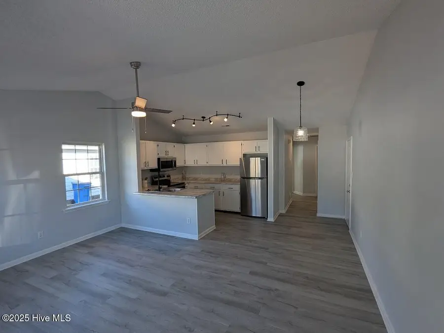 504 Saint George Cove, Jacksonville, NC 28546 - Image #3