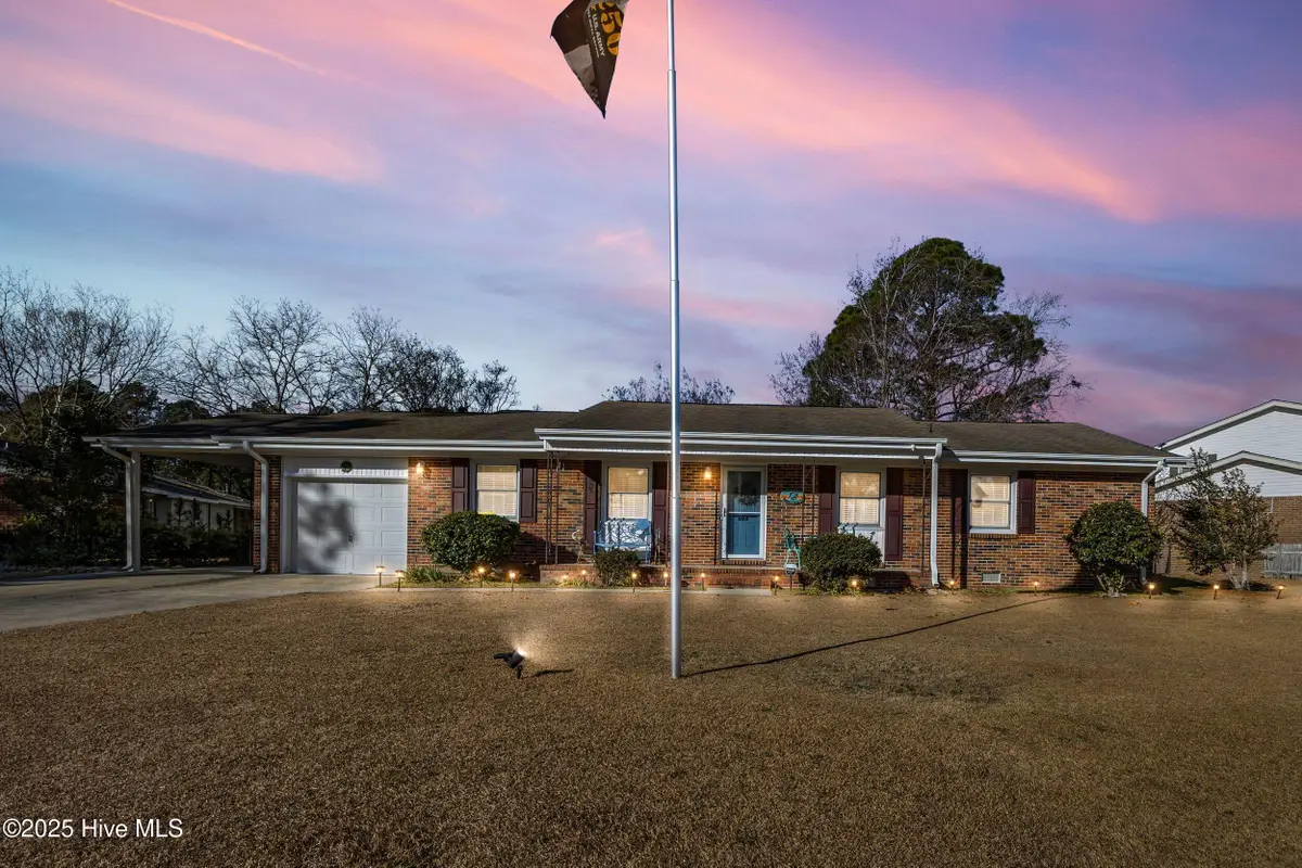 603 Oakwood Avenue, Jacksonville, NC 28546 - Image #1