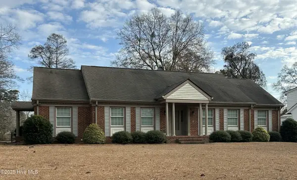 302 W Wilson Creek Drive, Trent Woods, NC 28562