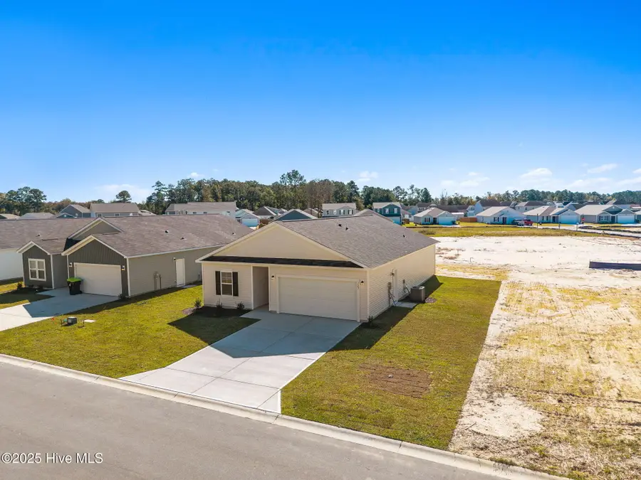 626 S Squires Run Lane, Richlands, NC 28574 - Image #2