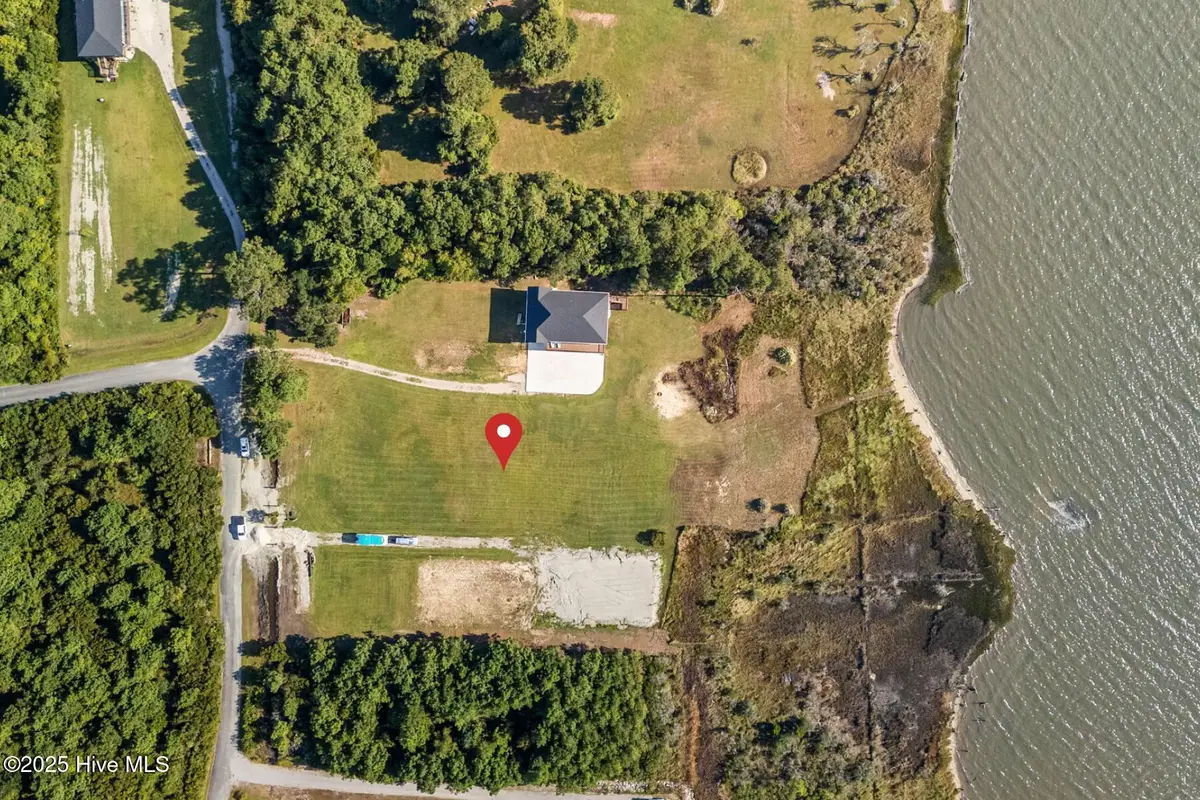 207 Willet Drive, Beaufort, NC 28516 - Image #1