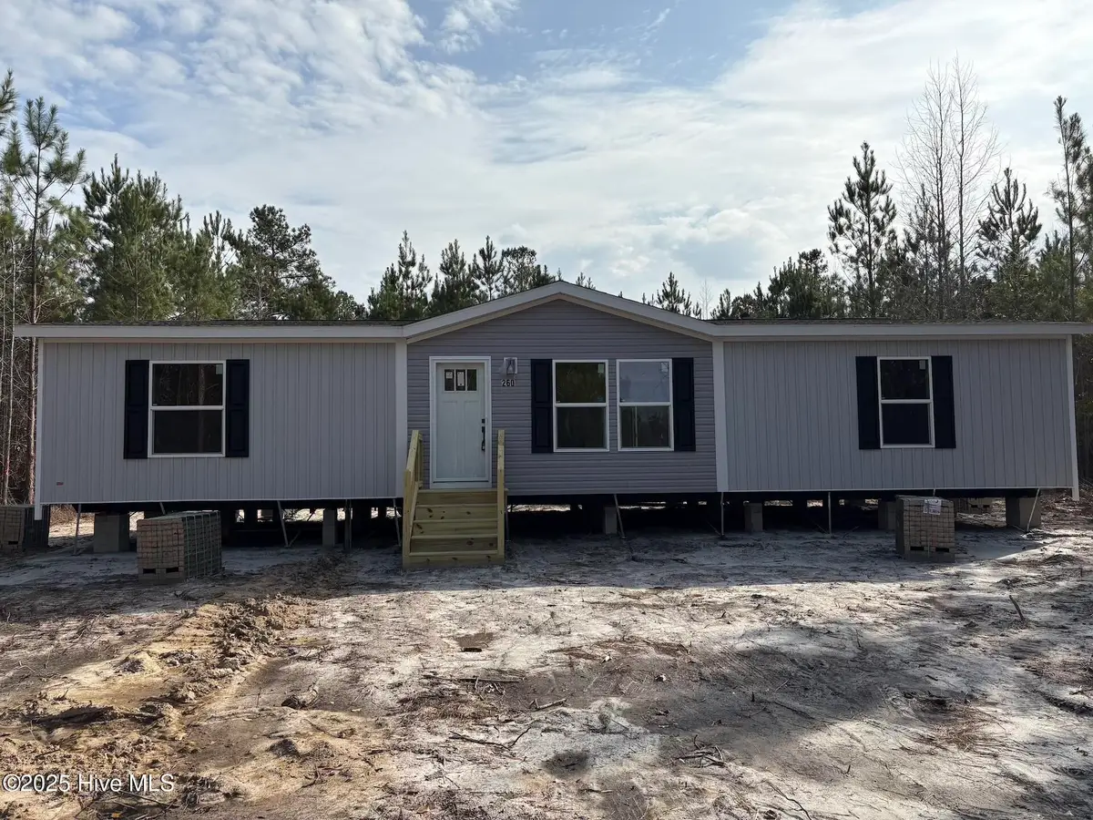260 Tracy Drive, Burgaw, NC 28425 - Image #1