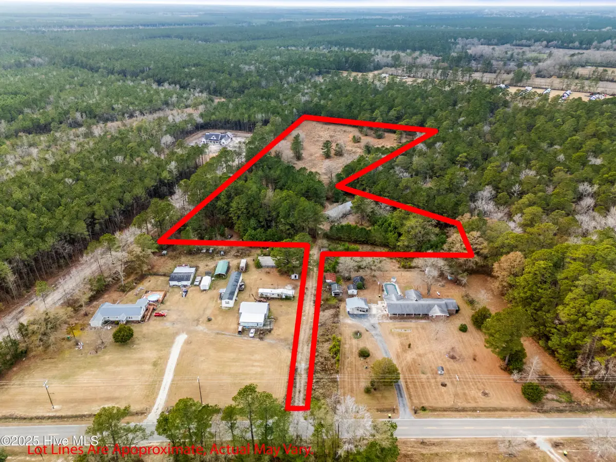 4601 NE Northwest Road Ne, Leland, NC 28451 - Image #1