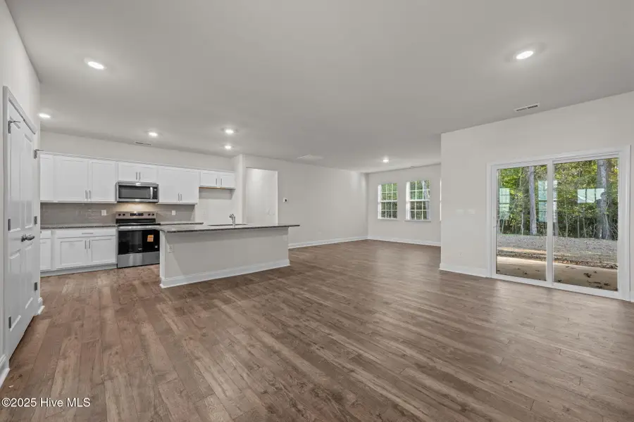 233 Lake Tyler Drive, New Bern, NC 28560 - Image #3