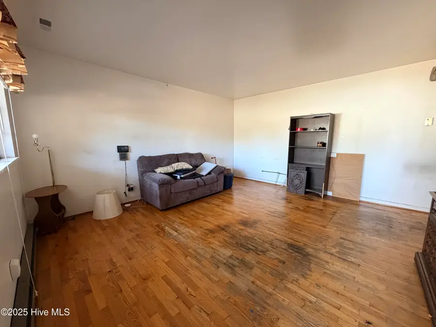 5624 Saint Nicholas Road, Wilmington, NC 28405 - Image #2