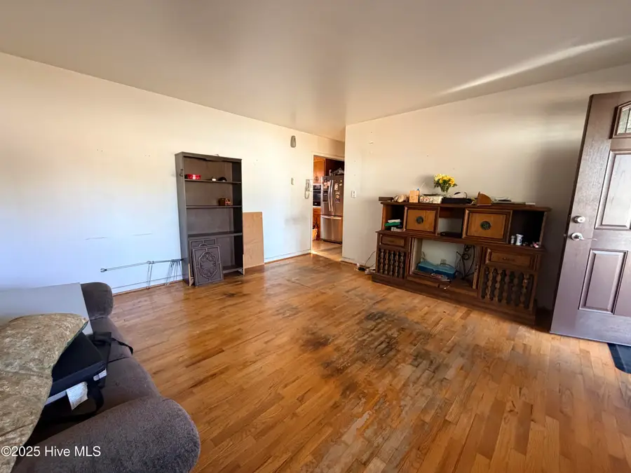 5624 Saint Nicholas Road, Wilmington, NC 28405 - Image #3