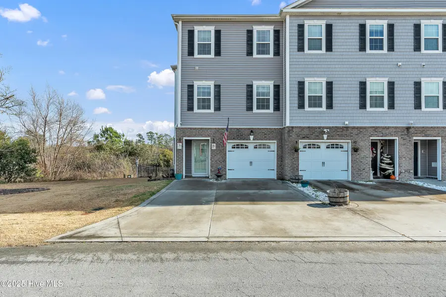 406 Garland Shores Drive, Hubert, NC 28539 - Image #2