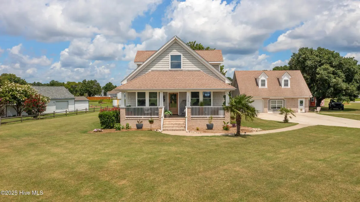 204 Fentress Drive, Knotts Island, NC 27950 - #1