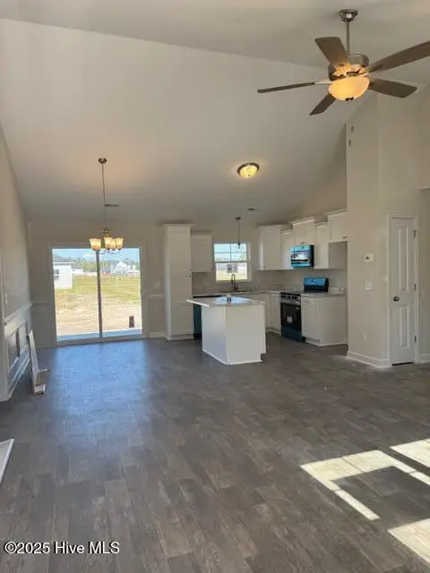 429 Windermere Road, Hubert, NC 28539 - Image #2