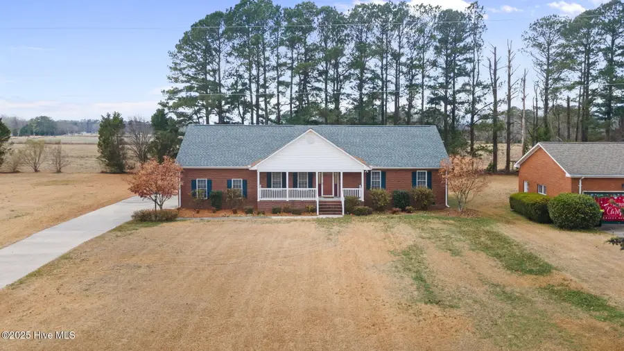 309 Nina Lane, New Bern, NC 28562 - Image #3