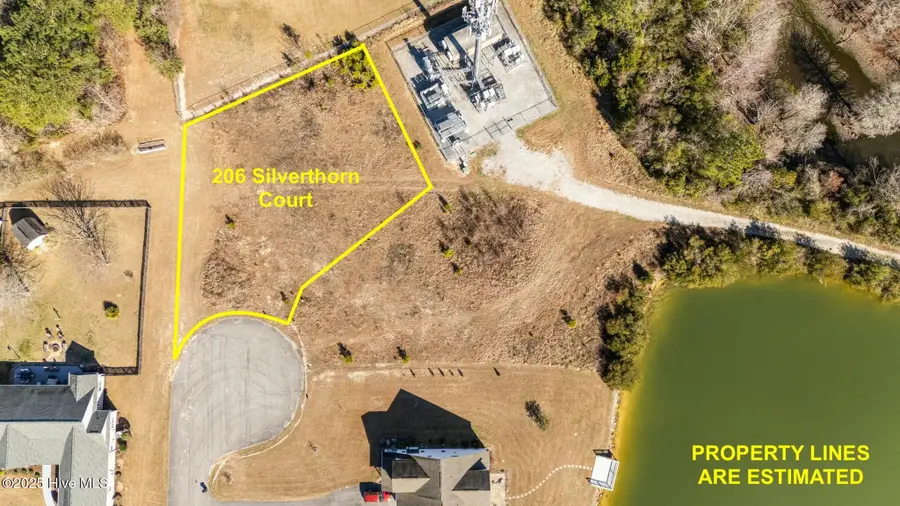 206 Silverthorn Court, New Bern, NC 28560 - Image #2