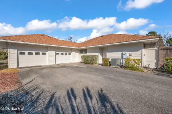 938 Summerlin Falls Court, Wilmington, NC 28412