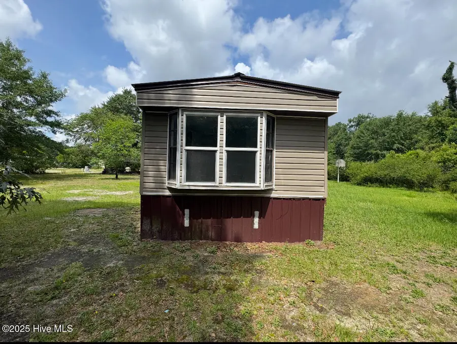 6851 Old Wire Road, Laurel Hill, NC 28351 - Image #3