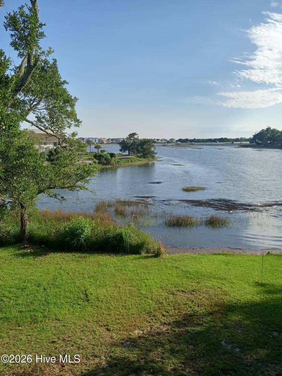 1919 Waterway Street Sw, Supply, NC 28462 - Image #2