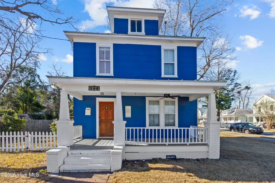 1221 N Craven Street, New Bern, NC 28560 - Image #2