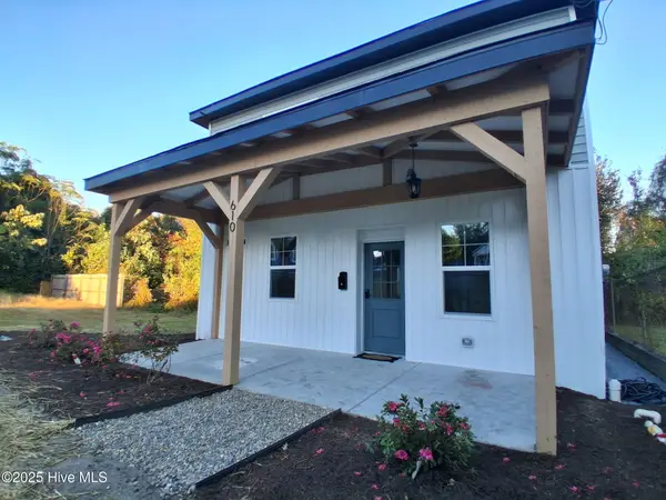 610 N 10th Street, Wilmington, NC 28401