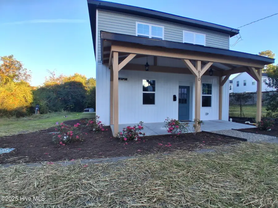 610 N 10th Street, Wilmington, NC 28401 - Image #2