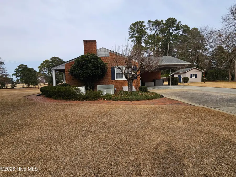 200 Coharie Drive, Clinton, NC 28328 - Image #3