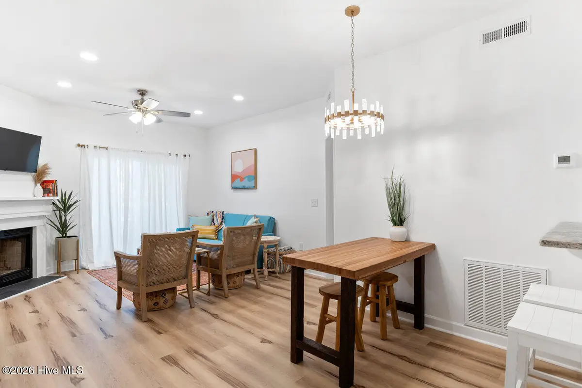 4220 Wilshire Boulevard #204, Wilmington, NC 28403 - Image #1