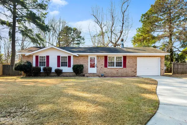 210 Chatham Court, Jacksonville, NC 28540