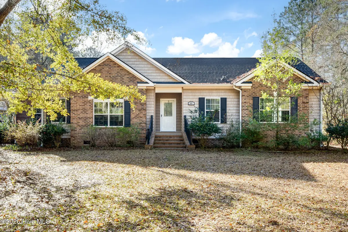 401 Messer Loop Road, Burgaw, NC 28425 - Image #1