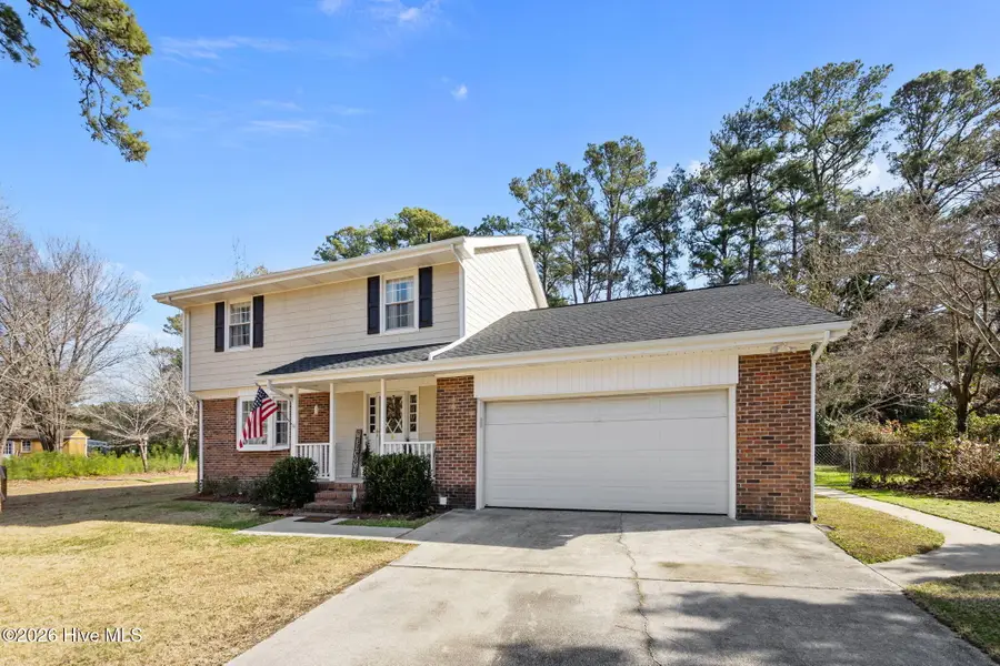 209 Cambridge Court, Jacksonville, NC 28546 - Image #3