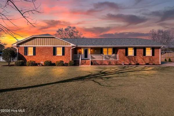 4906 Creekside Drive, New Bern, NC 28562