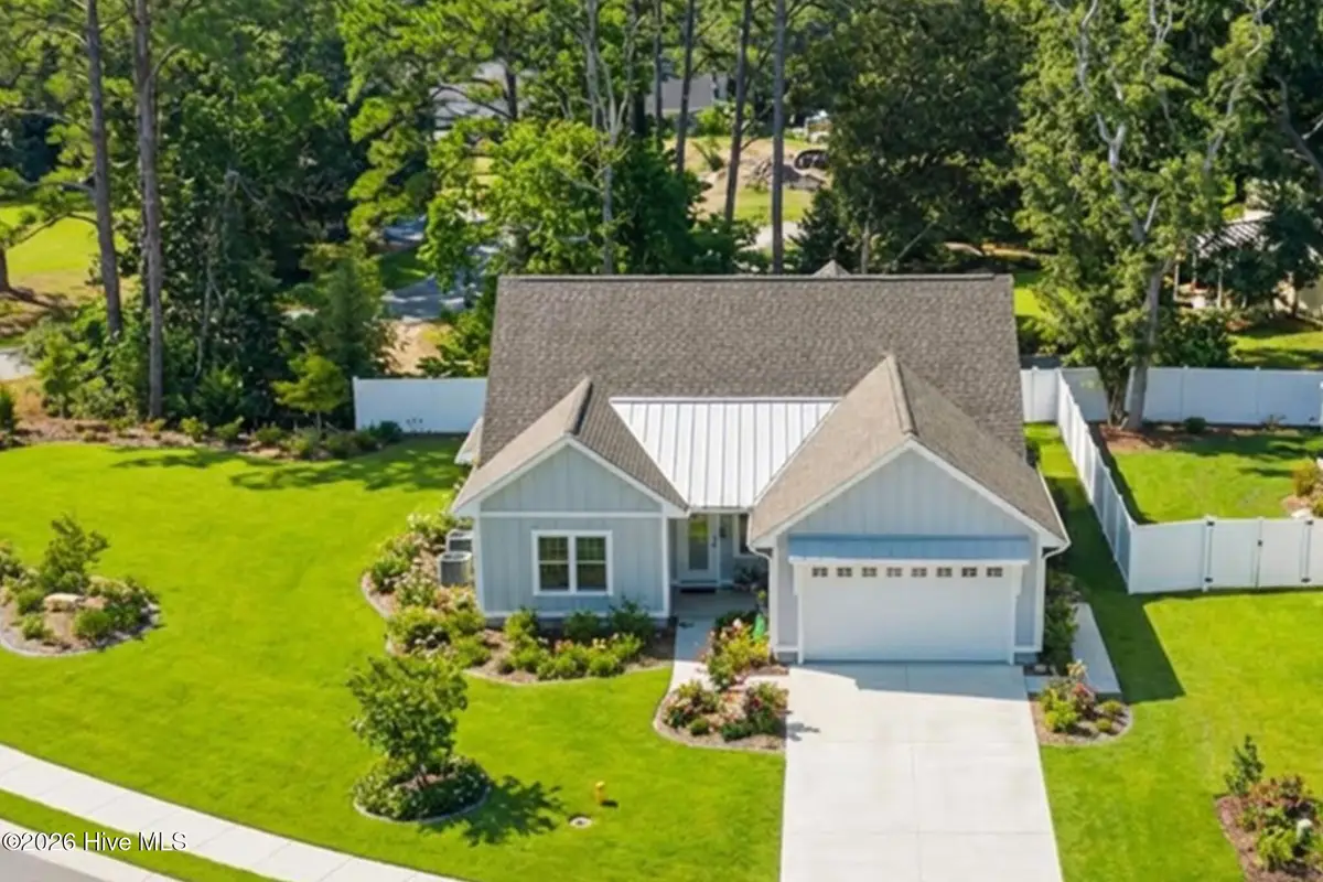 458 Raven Glen Drive, Southport, NC 28461 - Image #1