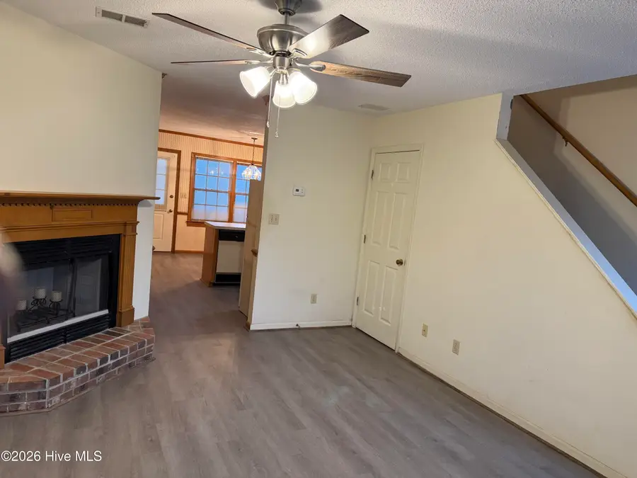 328 Haven Drive #M-5, Greenville, NC 27834 - Image #2