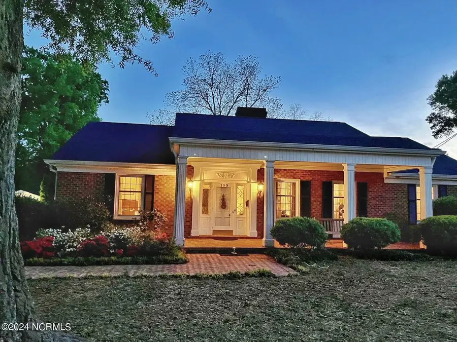 105 Finch Street, Clinton, NC 28328 - Image #2