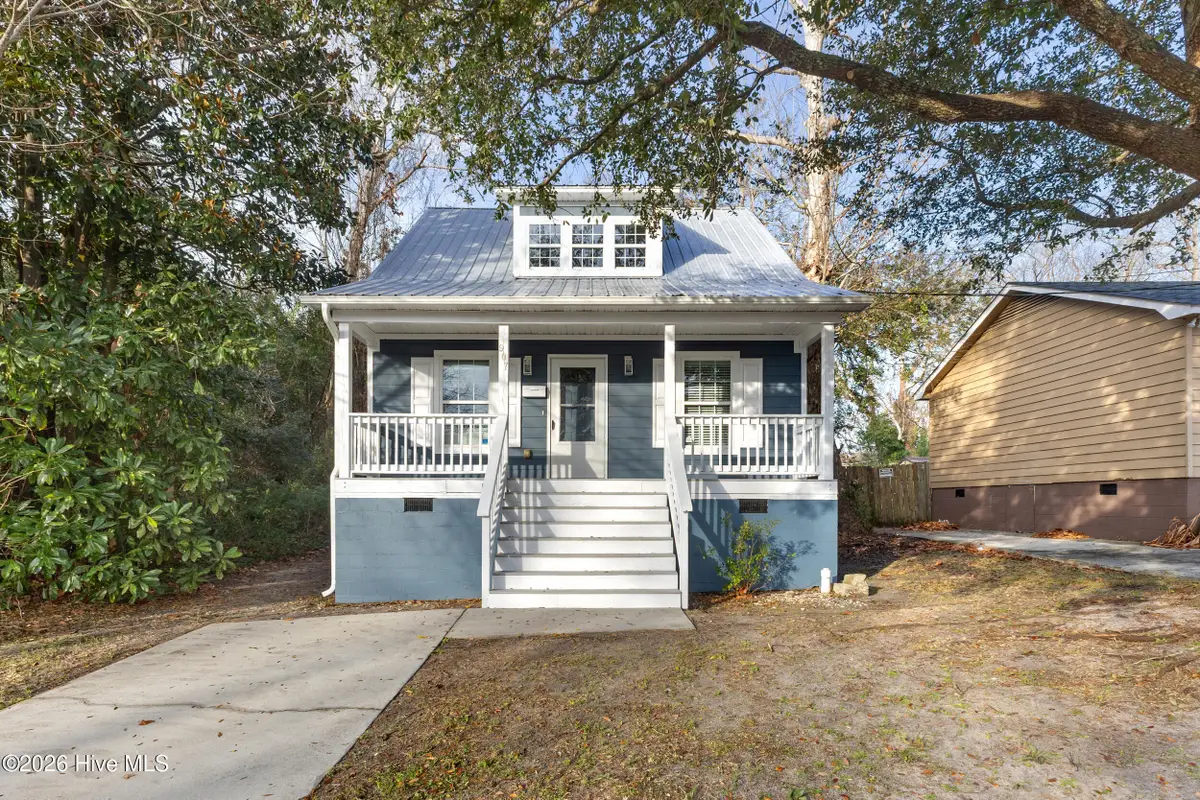 907 N 11th Street, Wilmington, NC 28401 - Image #1
