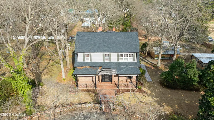 123 E College Street, Mount Olive, NC 28365 - Image #2