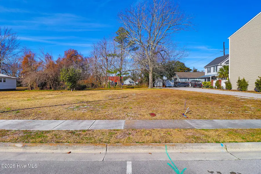 311 Pollock Street, Beaufort, NC 28516 - Image #3