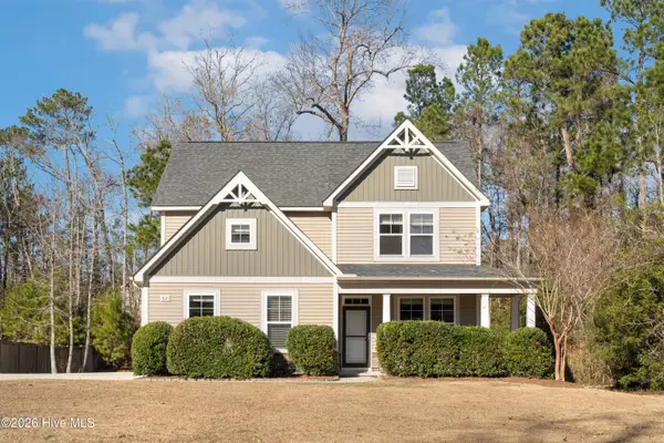 37 Twisted Oak Court, Hampstead, NC 28443