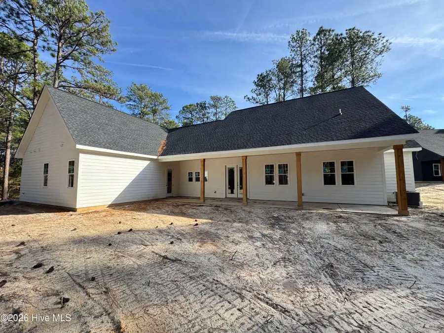90 S Glenwood Trail, Southern Pines, NC 28387 - Image #3