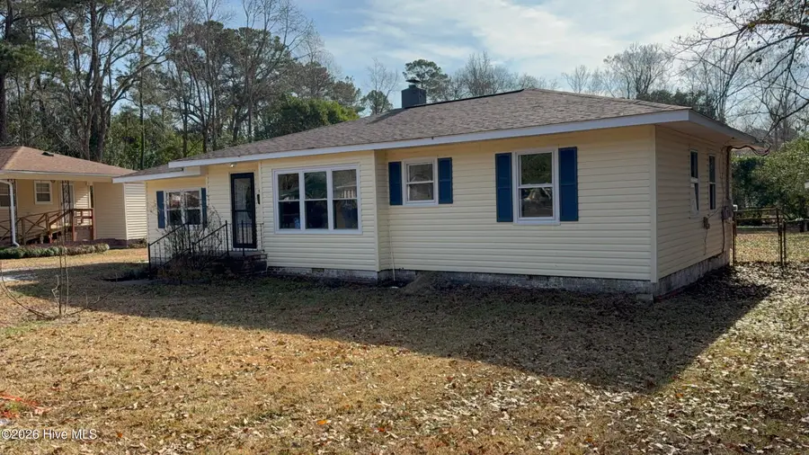 18 White Oak Street, Jacksonville, NC 28540 - Image #2